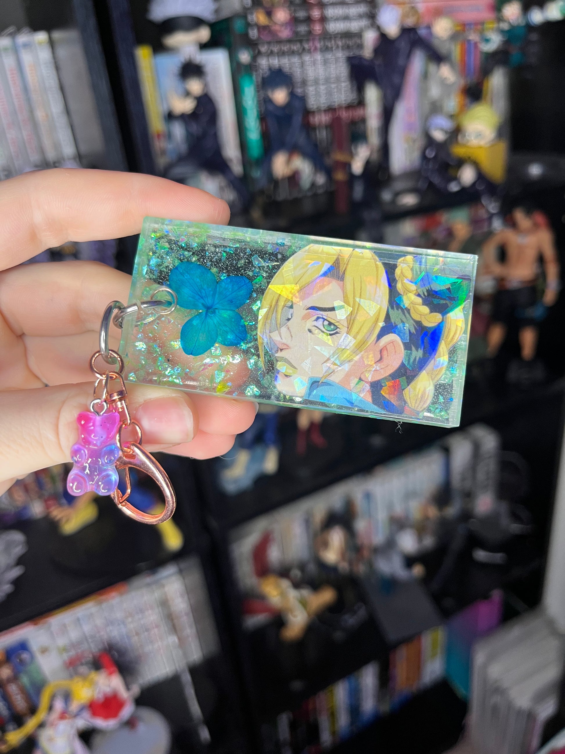 Anime resin keychain wthalliecreations